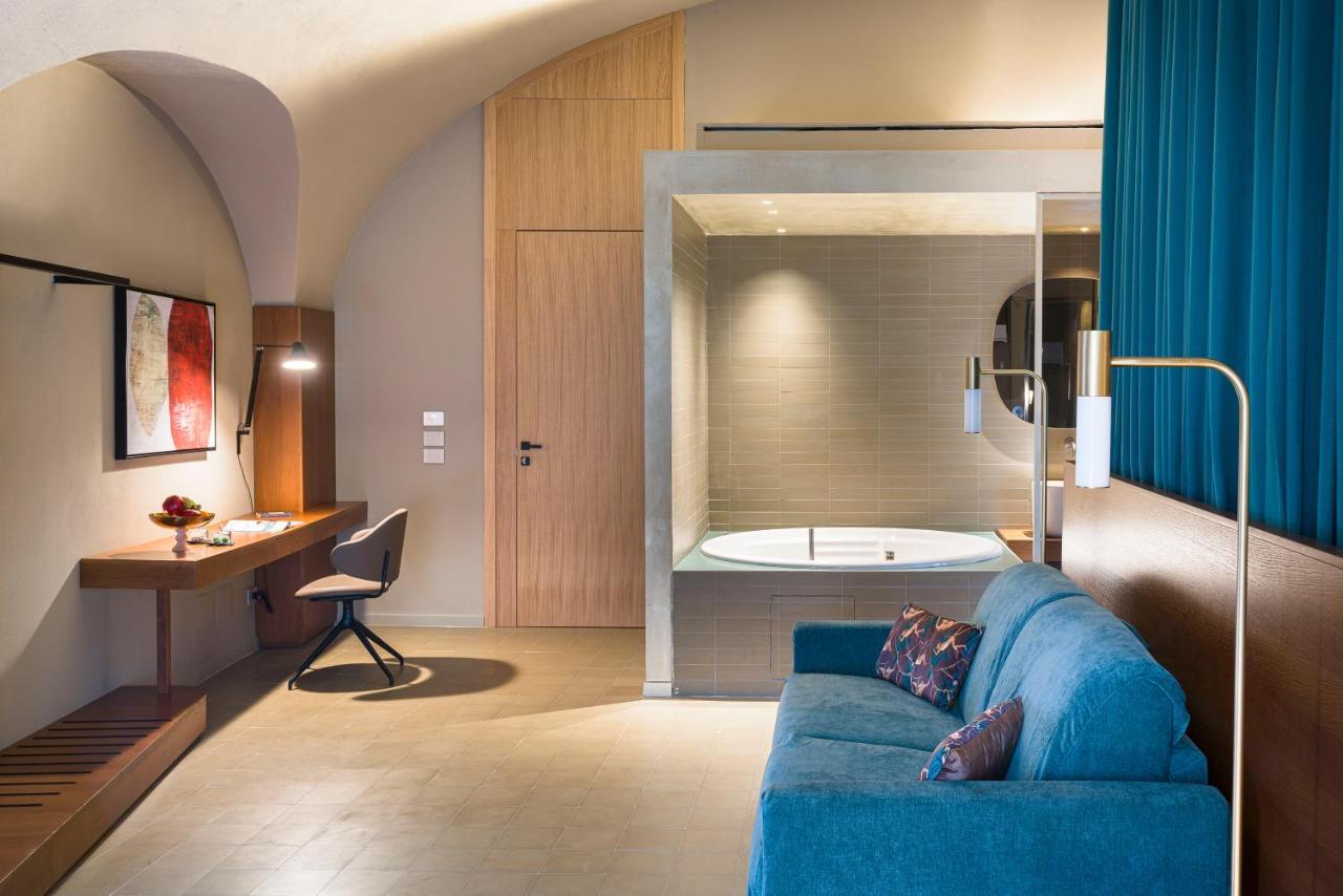 Bastio Private Suites Catania Bagian luar foto