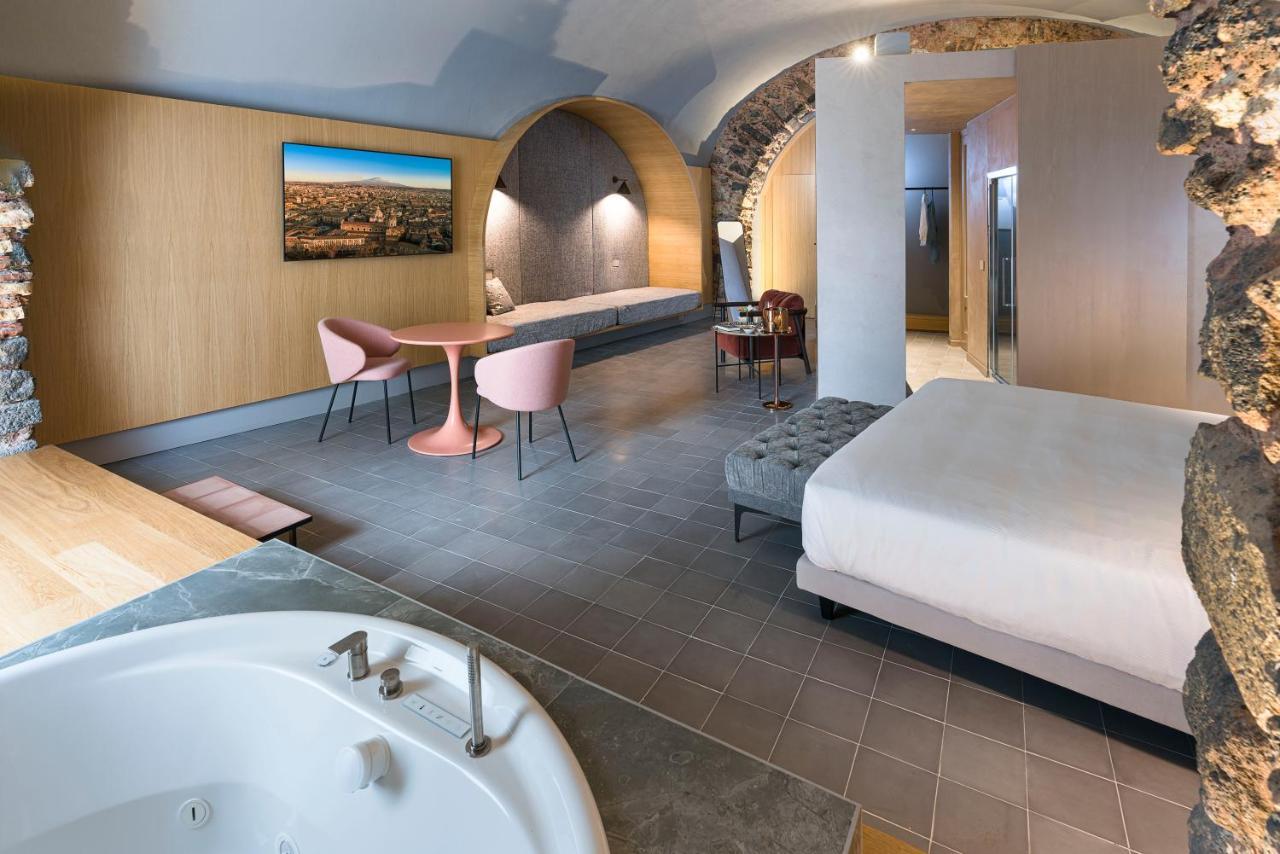 Bastio Private Suites Catania Bagian luar foto