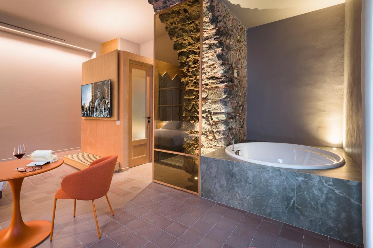 Bastio Private Suites Catania Bagian luar foto